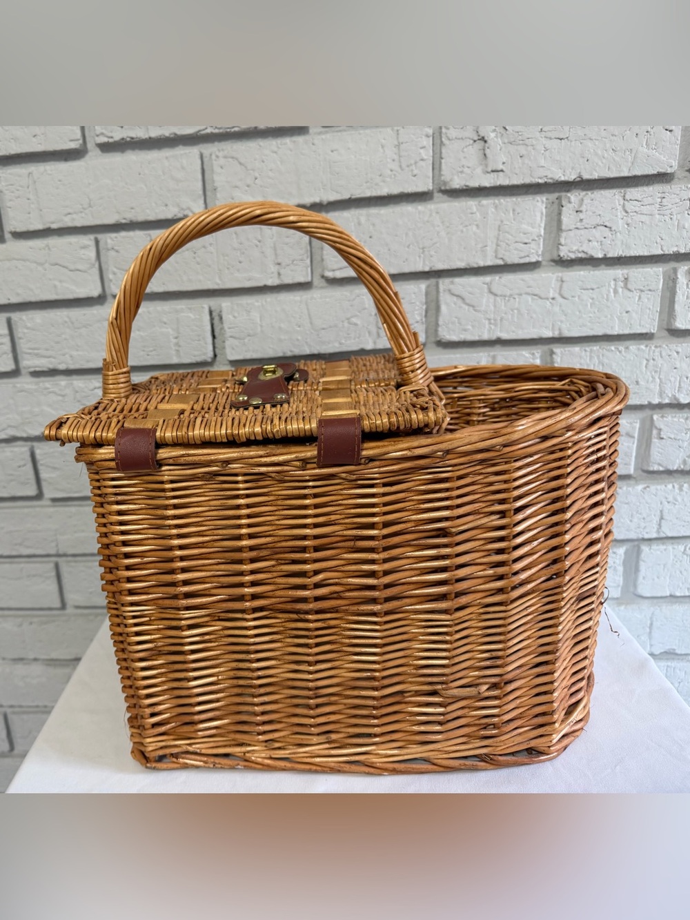 Vintage 1960s Wicker Wine Picnic Basket Citrus Lining Mid Century